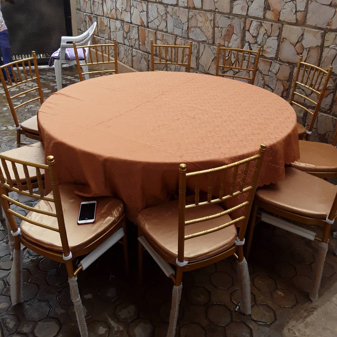 Banquet Tables
