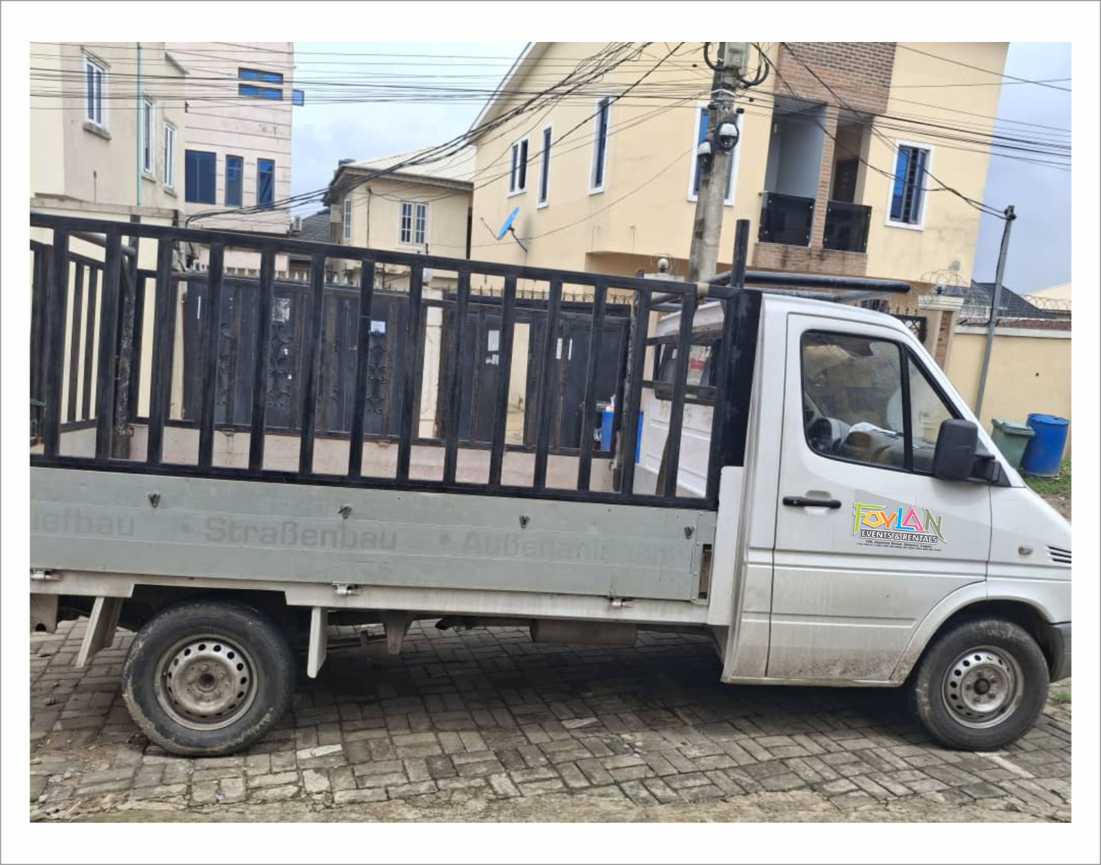 Foylan Delivery Truck